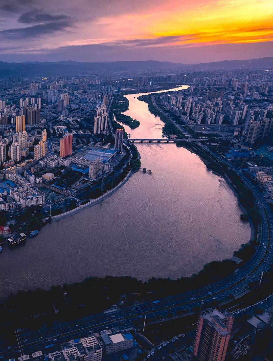 西北宵夜江湖 西北宵夜江湖